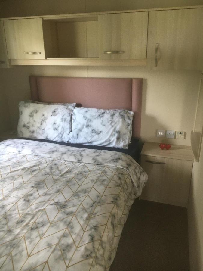 Hotel Tim'S Getaways Super Caravan A2, Todber Valley Caravan Park Gisburn Exterior foto